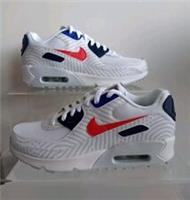 NIKE AIR MAX 90 (GS) ,,Euro Tour'' SIZE UK 6 EUR 39 (CZ8650 100)