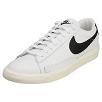 Nike Blazer Low Mens Casual Trainers in White Black