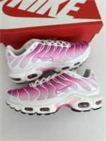 Nike Air Max Plus TN Pink Fade White Fire Pink Foam CZ7931-100 UK 8.5 Womens DS