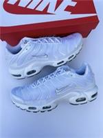 Nike Air Max Plus TN Triple White Cool Grey 604133-139 UK 8.5 Brand New