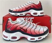 Nike Air Max Plus TN Size 6 UK, 39 EUR Trainers University Red HM9611 100