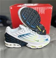 Nike Air Max Plus III GS Size 6 **BOX HAS NO LID**