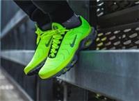 NIKE AIR MAX PLUS PRM UK 12 - 815994 700