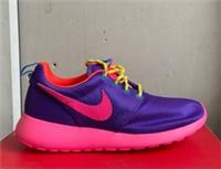 Nike Rosherun GS UK 3.5 UK 5 Hyper Grape - 599729 502