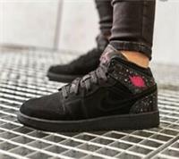 NIKE AIR JORDAN 1 MID (GS) YOUTH SIZE 5.5 EUR 38.5 (555112 001) BLACK/RUSH PINK