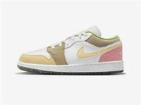 NIKE AIR JORDAN 1 LOW SE (GS) SIZE UK 5.5 EUR 38.5 (DJ0341 100)