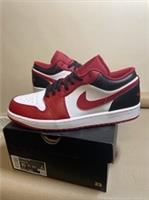 Nike Air Jordan 1 Low Chicago Bulls Trainers UK 9 Eur 44 Us 10-Express DeL- BNIB