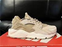 Wmns Nike Air Huarache Run Premium UK 6 EUR 40 New Sail/Linen 683818 201