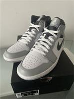 NIKE AIR JORDAN 1 MID LT SMOKE GREY/WHITE-ANTHRACITE uk 7 New In Box
