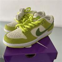 Nike Dunk Low SB Sour Green Apple - UK7 New In Box