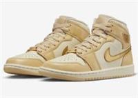 Nike Air Jordan 1 Mid SE Womens Trainers UK Size 7.5 EU 42 FB9892 200 Vanilla