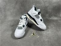 Nike Jordan 4 Retro Womens Trainers - White / Oxidized Green - UK 3.5 ?