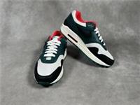 Nike Air Max 1 x LeBron James x Liverpool Womens Shoes - Size UK 4 - Brand New✨