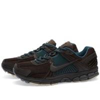 Nike Zoom Vomero 5 PRM Trainers Uk Size 9.5 EUR 44.5 FQ8174 237 Baroque Brown