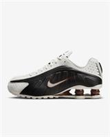 Nike Shox R4 Sail/Black Women's Trainers in Various Sizes