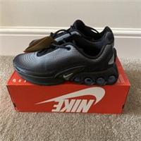Nike Air Max DN GS Unisex Trainers UK Size 6 Box With No Lid. HV6364 001