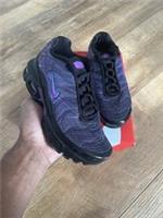 BRAND NEW NIKE Air Max Plus PS SizeUK12 (US12.5) Black & Vivid Purple