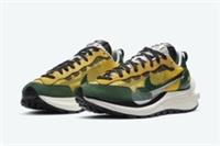 Nike Vaporwaffle X Sacai Tour Yellow Mens Uk Size 10.5 EUR 45.5 CV1363 700