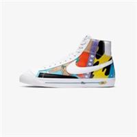 Nike Flyleather Blazer '77 QS UK 9 EUR 44 White Multi Colour CZ3775 900