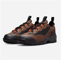Nike ACG Air Mada - Bison/Black/Hyper Crimson - UK 3.5 US 4 EU 36 - DO9332-200
