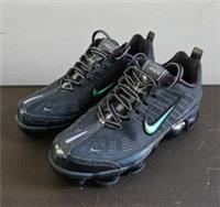 Nike VaporMax 360 Women Trainers, Metallic Black, Size 5 UK, 38.5 EU, 7.5 US
