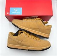 Nike Dunk Low Retro SE Wheat Gum (UK Size 10)