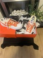 NIKE x SACAI BLAZER LOW "MAGMA ORANGE" (DD1877 100) VARIOUS SIZE UK 9