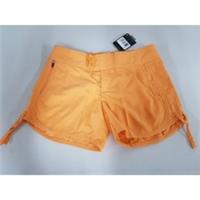 Nike ACG Shorts Size 8 - 8 Regular