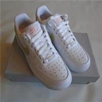 Nike Air Force 1 07 White Olive Aura Se Glass Pastel Women's UK 3.5 NEW READ!!!