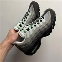 Nike Air Max 95 Mens SIZE 7.5 Fresh Mint Trainers CD7495 101