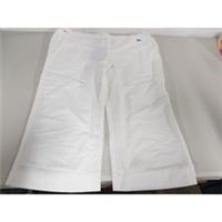 Nike Capri Culottes Shorts White Size Large (14-16) - L Regular