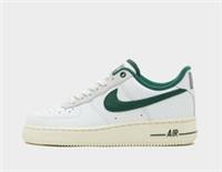 Nike Air Force 1 '07 LX ( Women Size: UK 7.5 EUR 42 ) White / Gorge Green