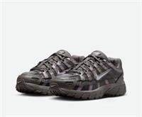 Nike P-6000 (GS) Cave Stone Grey Metallic Silver U.K. 4