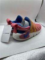 Nike Dynamo Go SE Kids Easy On Flyease Slip On Trainers | Size UK 1.5