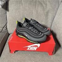 Nike Air Max 97 Ultra UK5.5 DZ4497 001 New