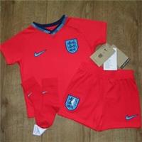Nike New Baby Boys Red England Football Kit Shirt Shorts Socks Age 12-18 Months