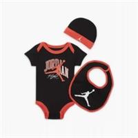Nike Jordan Newborn Baby 6-12 Months 3 Piece Gift Set FQ3613 010 Bodysuit BNIB