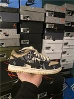 Nike SB Dunk Travis Scott UK6