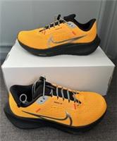 W Nike Air Zoom Pegasus 40 - By You - Running - FD8316 900 - UK 4 - Wide Feet