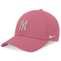 Nike Womans New York Yankees Club Cap / Dessert Berry / RRP 22