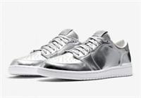 NIKE AIR JORDAN 1 LOW PINNACLE METALLIC SILVER LIMITED EDITION SIZE UK 7.5 NEW