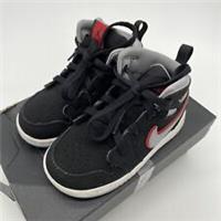 Nike Jordan 1 Mid Infant Trainers In Black Size UK 6.5 BRAND NEW 640735 060