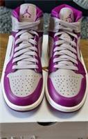 Nike Air Jordan 1 Mid Magenta UK SIZE 6