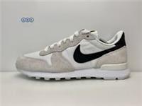 Womens Nike Internationalist Trainers Suede White Black UK Size 3.5 828407 108