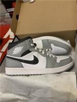 Nike Air Jordan 1 Mid Light Smoke Grey / Anthracite Size UK 7.5!