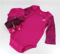 Nike 3 Piece Infant Long Sleeve Set 0-6 Months Pink Black White HA3053-674