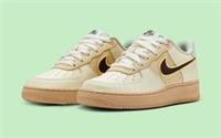 Nike Air Force 1 Shoes Trainers Size 5.5 - 6 Coconut Milk / Baroque HQ3473 122