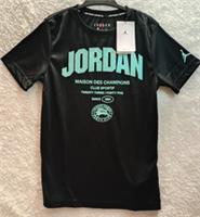 Nike Air Jordan T Shirt Boys 10-12 Yrs Black with Cool Graphics BNWT