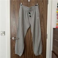 NIKE Grey Mini Swoosh Logo Oversized Seam Detail Joggers Sweatpants XL NEW £70