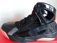 Nike Flight Huarache (GS) trainers 705281 004 uk 3.5 eu 36 us 4 Y NEW+BOX
